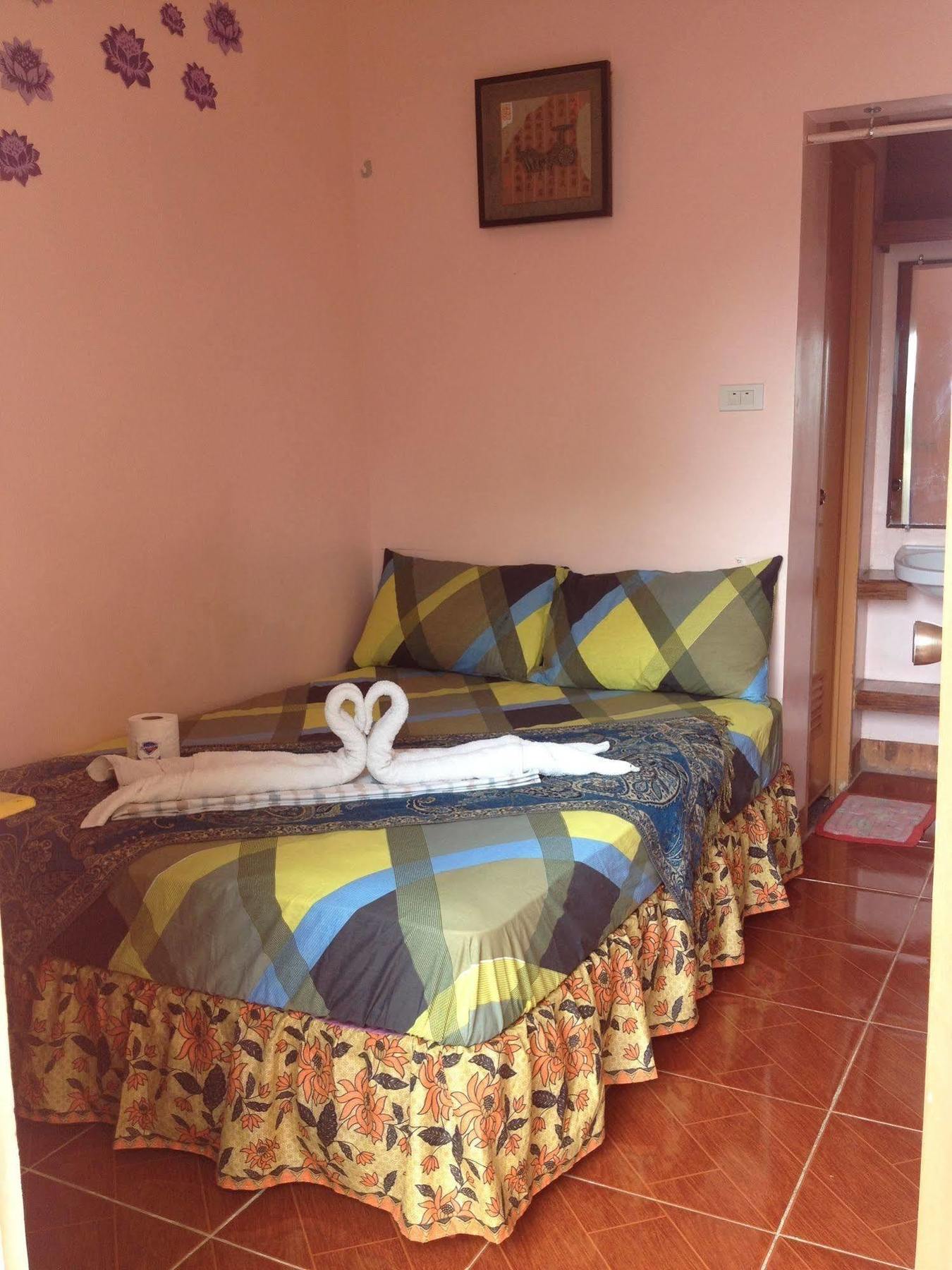 Lagrosa Backpackers Hotell Coron Eksteriør bilde