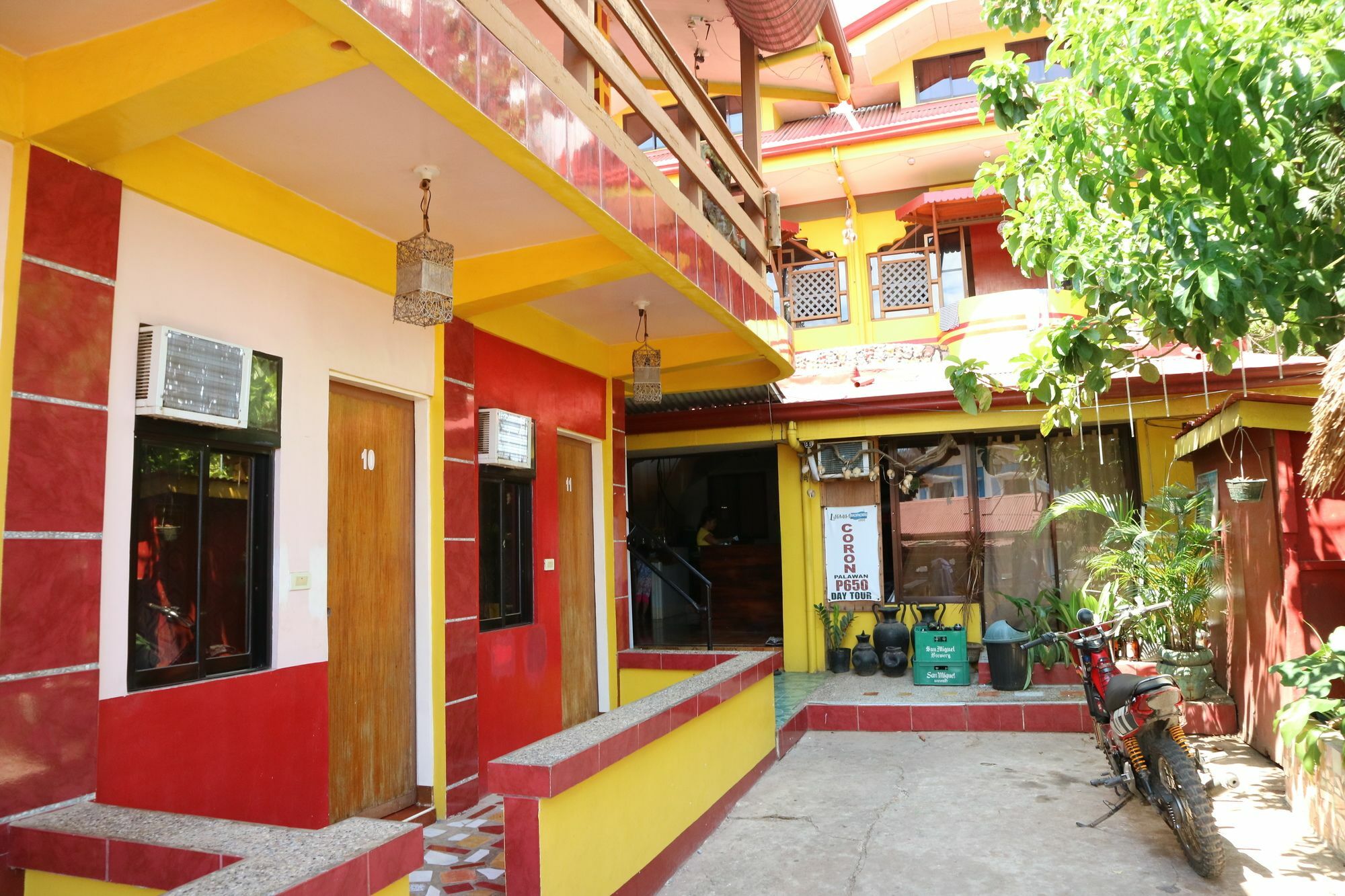 Lagrosa Backpackers Hotell Coron Eksteriør bilde